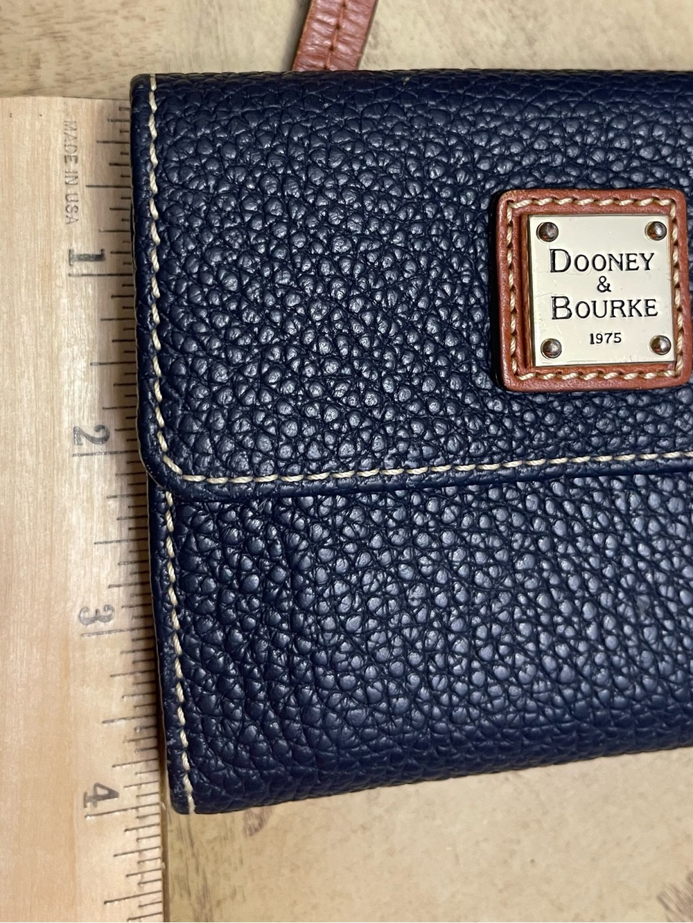 Dooney & Bourke Navy Pebbled Leather Wallet with Tan Trim and Red Interior. - Picture 3 of 10